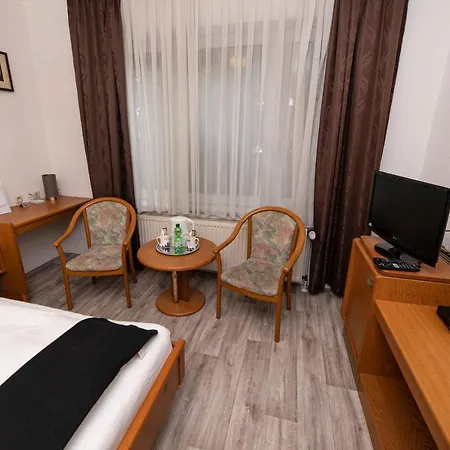 Am Schlosspark 3* 埃森