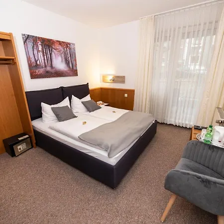 Hotel Am Schlosspark 3*