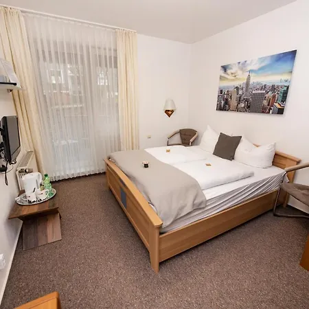 Hotel Am Schlosspark 3*