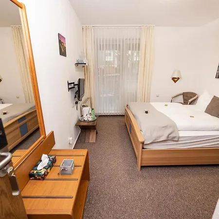 Am Schlosspark Szálloda 3*
