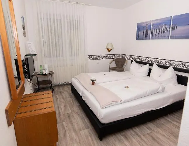 Am Schlosspark Otel 3*