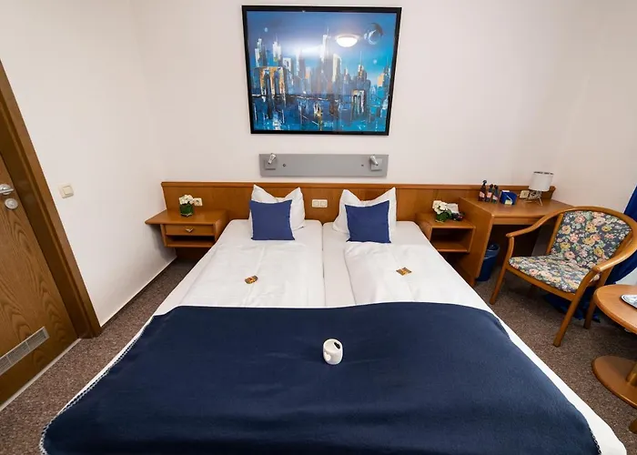 Am Schlosspark Otel 3*