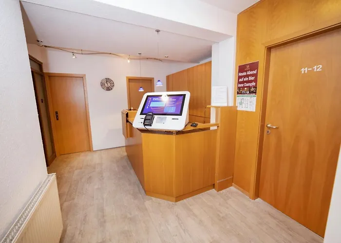 Otel Am Schlosspark 3*