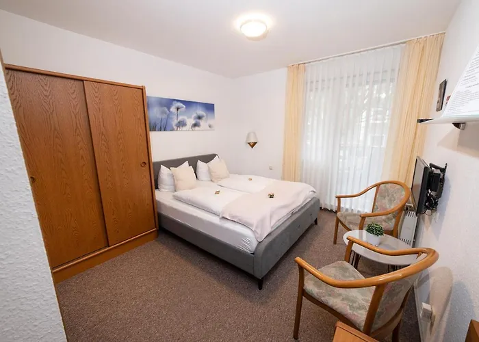 Otel Am Schlosspark Essen