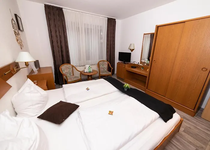 Am Schlosspark Otel Essen